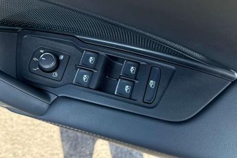 Volkswagen Tiguan 1.5 eTSI 150 R-Line 5dr DSG
