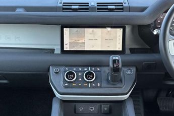 Land Rover Defender 3.0 D250 X-Dynamic SE 90 3dr Auto