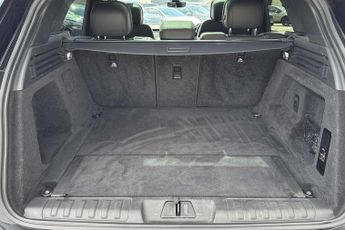 Land Rover Range Rover Sport 3.0 D300 Dynamic SE 5dr Auto