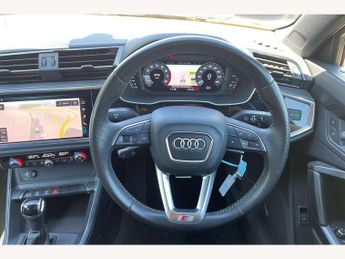 Audi Q3 35 TFSI S Line 5dr S Tronic