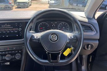 Volkswagen T-Roc 1.5 TSI EVO SE 5dr