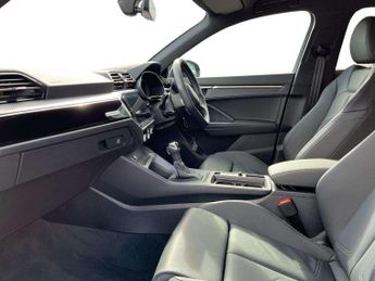 Audi Q3 35 TDI Black Edition 5dr S Tronic [20" Alloy]