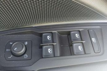 Volkswagen Tiguan 1.5 TSI eHybrid Life 5dr DSG