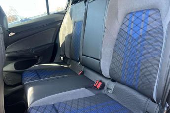 Volkswagen Golf R 2.0 TSI 333 R Black Edition 4Motion 5dr DSG