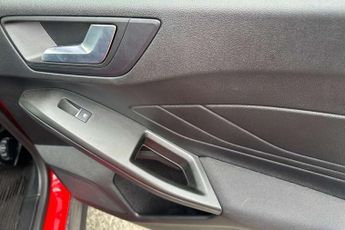 Ford Focus 1.0 EcoBoost Hybrid mHEV 155 Titanium 5dr Auto