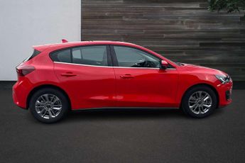 Ford Focus 1.0 EcoBoost Hybrid mHEV 155 Titanium 5dr Auto