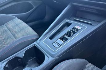 Volkswagen Golf GTI 2.0 TSI GTI 5dr DSG