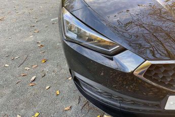 SEAT Leon 1.0 eTSI SE Dynamic 5dr DSG