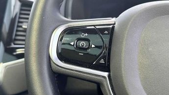 Volvo XC90 2.0 B5P Ultimate Dark 5dr AWD Geartronic