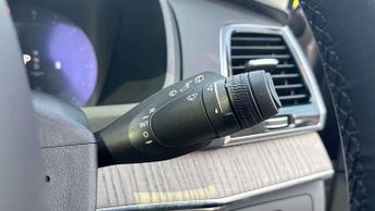 Volvo XC90 2.0 B5P Ultimate Dark 5dr AWD Geartronic