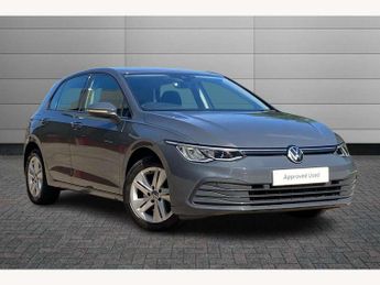 Volkswagen Golf 1.5 eTSI 150 Life 5dr DSG