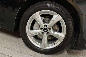 Audi A6 40 TDI Quattro Sport 4dr S Tronic [Tech Pack]