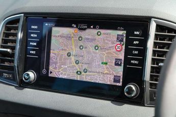 Skoda Karoq 1.0 TSI 116 SE L 5dr