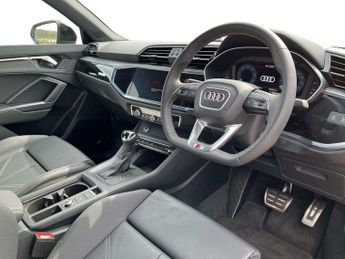 Audi Q3 35 TDI Black Edition 5dr S Tronic [20" Alloy]