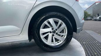 Volkswagen Polo 1.0 TSI Life 5dr DSG