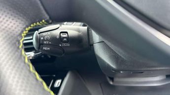 Peugeot 208 1.2 PureTech 100 GT 5dr