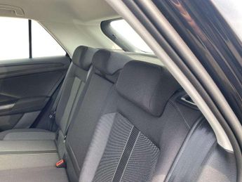 Volkswagen T-Roc 1.5 TSI Life 5dr