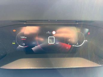 Peugeot 2008 1.2 PureTech Allure Premium 5dr