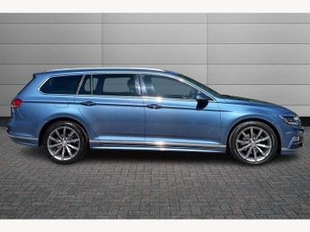 Volkswagen Passat Estate 2.0 TDI R-Line 5dr [Panoramic Roof]