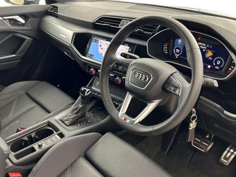 Audi Q3 35 TFSI S Line 5dr S Tronic [Leather]