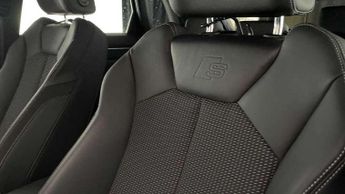 Audi Q3 35 TFSI Black Edition 5dr