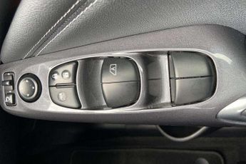 Nissan Juke 1.0 DiG-T 114 Tekna 5dr DCT