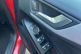 Ford Focus 1.0 EcoBoost 125 Zetec 5dr