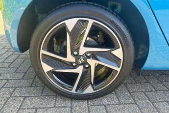 Hyundai i10 1.0 MPi Premium 5dr