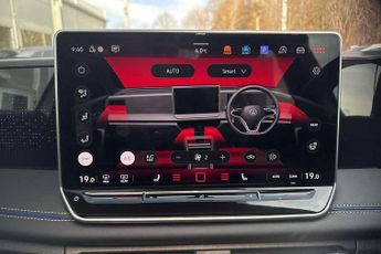 Volkswagen Tiguan 2.0 TDI R-Line 5dr DSG