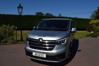 Renault Trafic LL30 Blue dCi 170 Sport+ Crew Van EDC