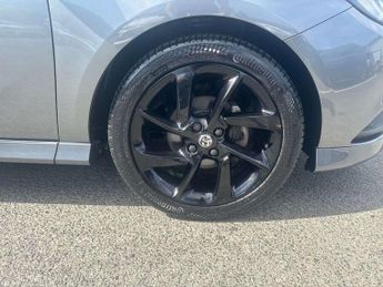 Vauxhall Corsa 1.4 SRi Vx-line Nav Black 5dr