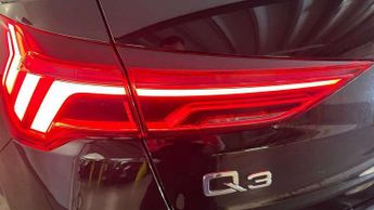 Audi Q3 35 TFSI Black Edition 5dr