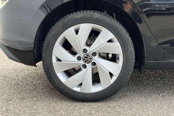 Volkswagen Golf 1.5 TSI Match 5dr