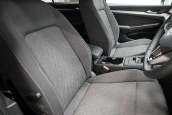 Volkswagen Golf 1.5 TSI Match 5dr