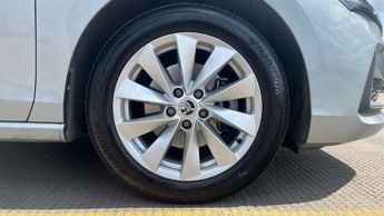 Skoda Superb Estate 1.5 TSI e-TEC SE Technology 5dr DSG