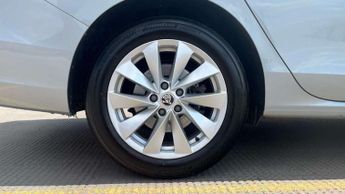 Skoda Superb Estate 1.5 TSI e-TEC SE Technology 5dr DSG