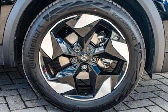 Renault Captur 1.6 E-Tech Full Hybrid 145 Techno 5dr Auto