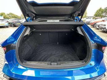 Renault Rafale E-Tech FHEV Iconic Esprit Alpine 5dr Auto 4C