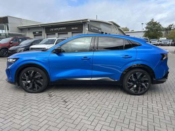 Renault Rafale E-Tech FHEV Iconic Esprit Alpine 5dr Auto 4C