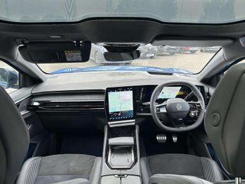 Renault Rafale E-Tech FHEV Iconic Esprit Alpine 5dr Auto 4C