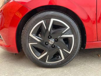 Nissan Micra 1.0 IG-T 92 Acenta 5dr CVT