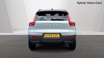Volvo XC40 1.5 T3 [163] R DESIGN 5dr