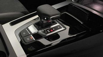 Audi Q5 40 TDI Quattro S Line 5dr S Tronic