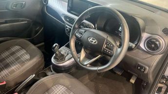 Hyundai i10 1.0 MPi Premium 5dr Auto