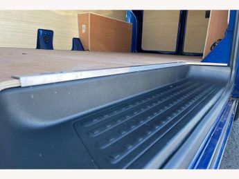 Volkswagen Transporter 2.0 TDI 110 Startline Van