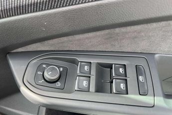 Volkswagen Golf 1.5 eTSI 150 R-Line 5dr DSG