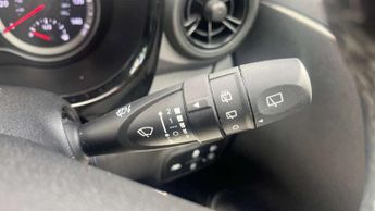 Hyundai i10 1.0 MPi SE Connect 5dr Auto
