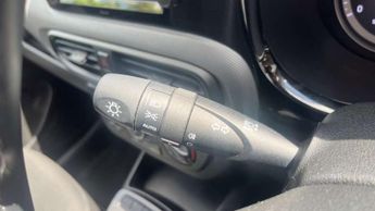 Hyundai i10 1.0 MPi SE Connect 5dr Auto