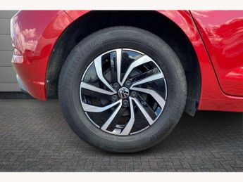 Volkswagen Polo 1.0 TSI Life 5dr