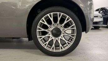 Fiat 500C 1.0 Mild Hybrid Dolcevita Plus 2dr